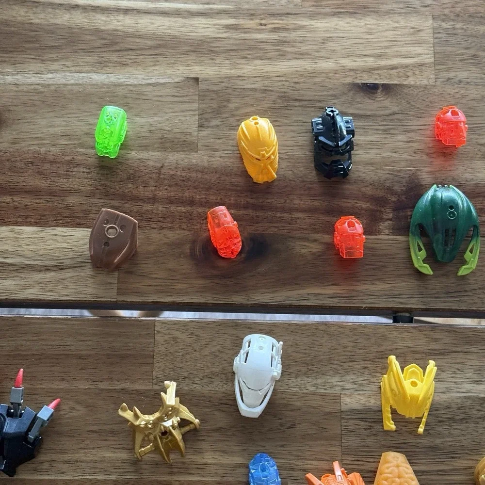 LEGO BIONICLE Hero Factory Bulk Lot of Masks Brains Parts Pieces SEE PICTURES!